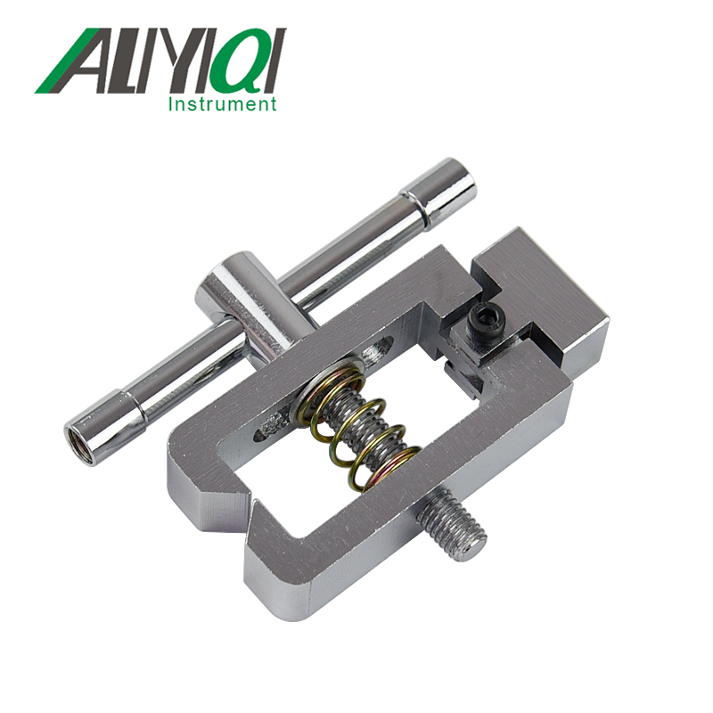 AJJ-025 Pointed terminal clamp